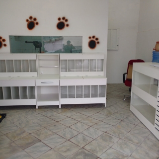 Expositor para pet shop Cesto Expositor Expositor de Chão Expositores para Loja Sorocaba Display para Encartelados Expositor para pet shop Expositores de Balcão Expositor para Encartelados Sorocaba Expositor para Comercio Display em Acrílicos